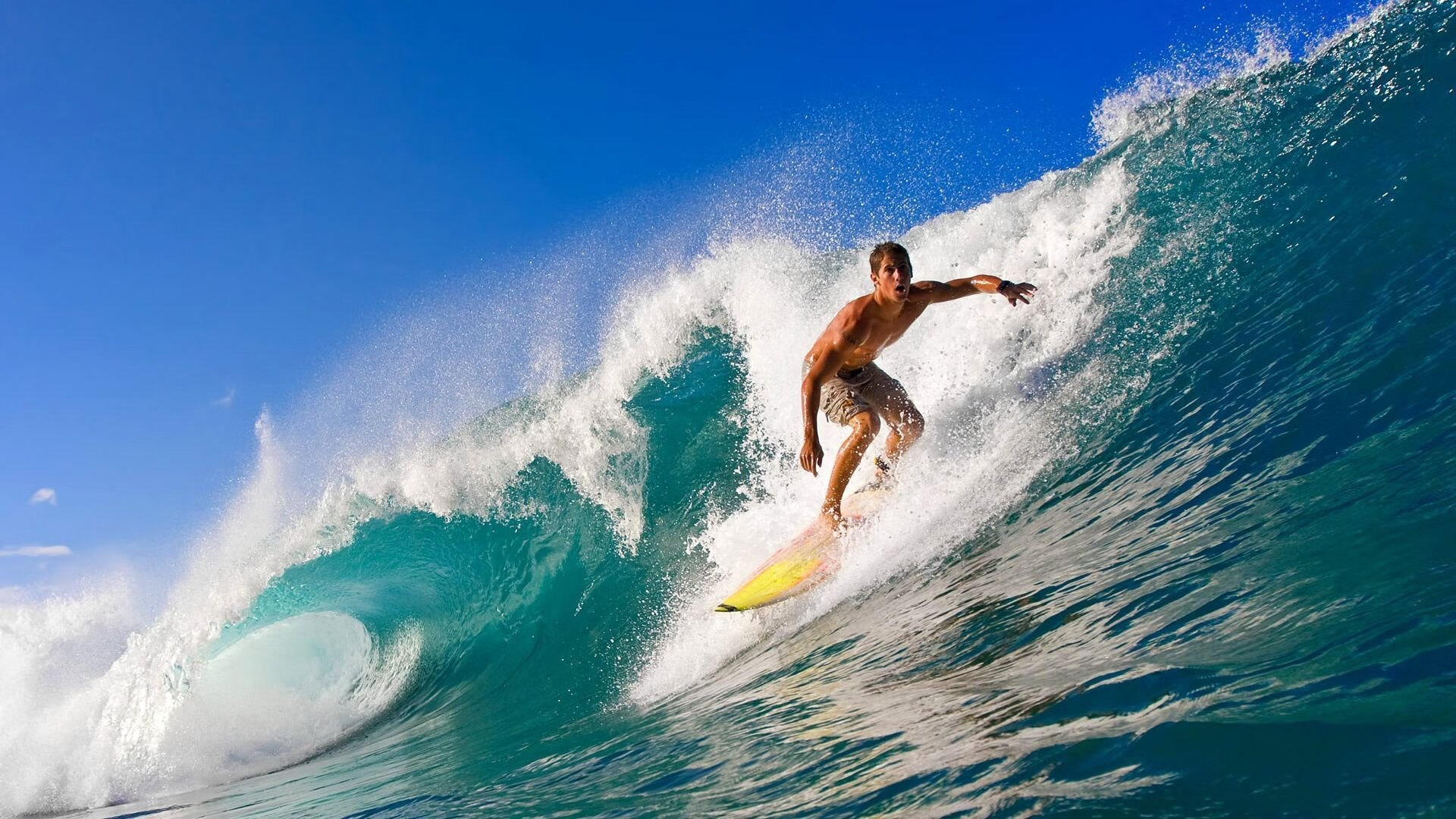 协防默契补位阻断推进线路：团队协同的全局战术